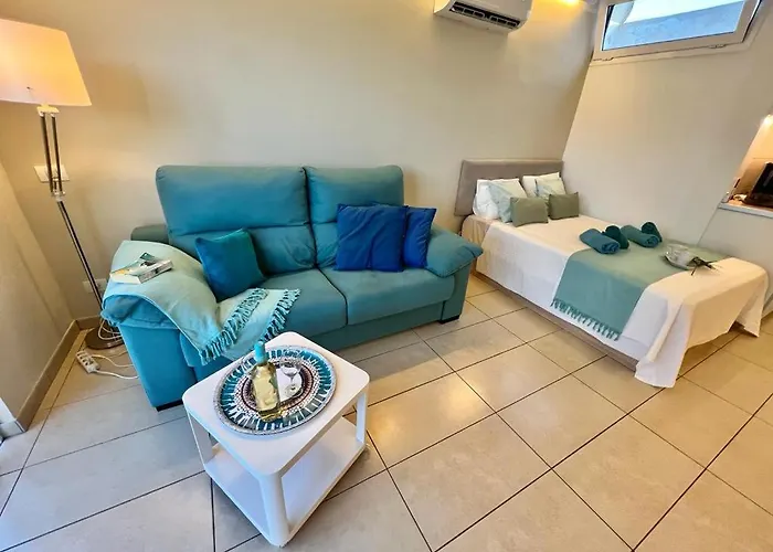 On The Wave 公寓 *